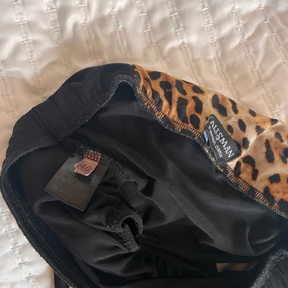 FRINGE Skirts - Picture 4 of 4